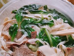 牛杂粉丝汤-小姜锅贴(凤凰街店)