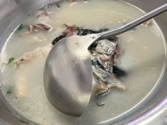 -雪湖煜辰鱼头老店(雪野湖店)