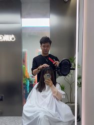 -苏豪美发S A L O N烫发染发