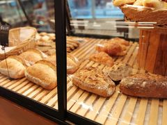 -Dough&Joe团憩(瑞虹天地月亮湾店)