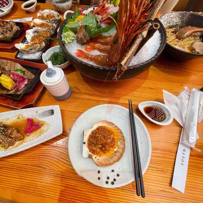 鲁山人日本料理(开发区店)-"这家店是男朋友在某个平台看到双人团购