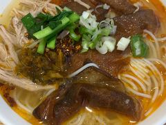-力香园猪脚米线(金星店)