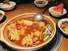 -蔡婶牛腩牛杂煲(长安万科店)