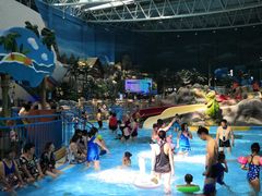 -青岛东方影都融创水世界