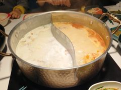 -椰子湾·海南火锅·糟粕醋·椰子鸡(正大广场店)