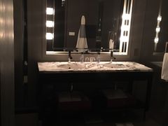 -上海柏悦酒店