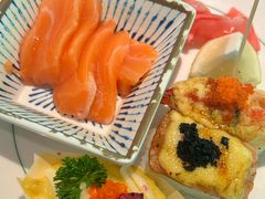 现切三文鱼-亚马逊海鲜自助(梅溪湖步步高店)