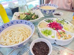 -老北京炸酱面大王.铜锅涮肉(朝阳门店)