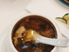 -五谷芳乳鸽王(海景店)