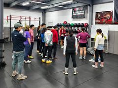 -人与狮综合体能·减肥训练营