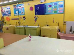 -子木乐园婴儿游泳馆(水晶港店)