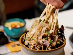 青花椒冷锅串串-鱼见你烤鱼•本地烧烤(1818店)