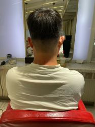 -PE SALON