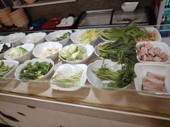 -拿渡麻辣香锅(世茂广场·工三店)