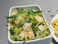 胡麻油拌乳瓜-半天妖烤鱼(海那城店)