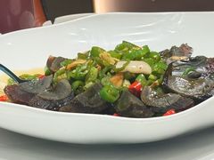 -一家人(南京路店)