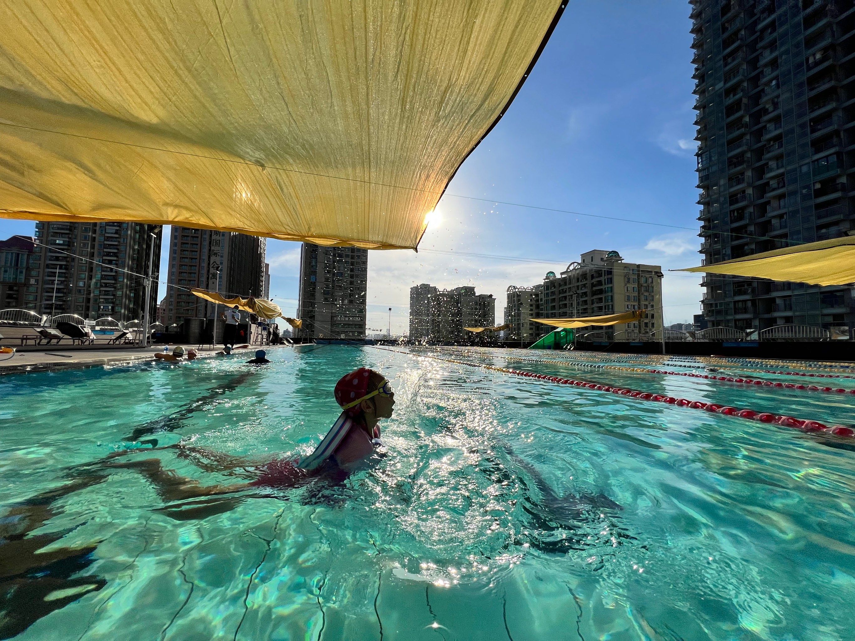奥尔维斯露天泳池