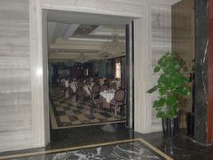 门面-品悦酒店(三林古镇店)