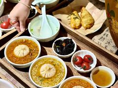 -蟹上黄·蟹黄面·江南糖水(人民广场店)