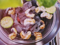 -围炉肉舍丹东海鲜烤肉·烤活鳗(步行街店)