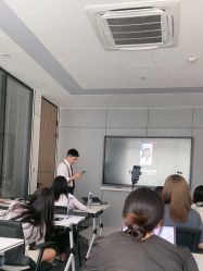 -浙江1+1主持人工作室