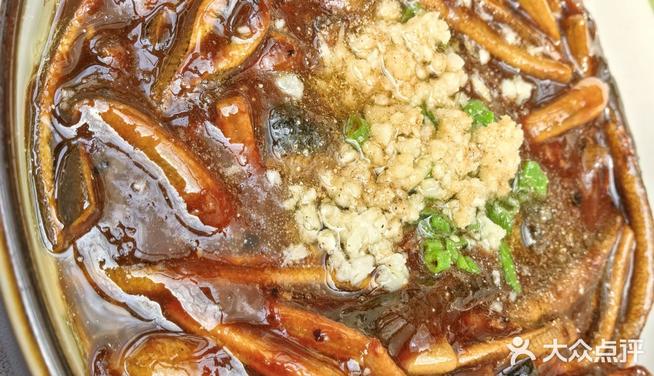 很少见！没有配菜，鳝丝纯炒包饼，爱了爱了