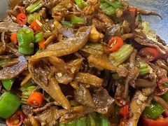 -堂瓦里·33年传统赣菜(第一街区店)