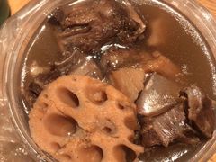 排骨藕汤-燕子煨汤(山海关路店)