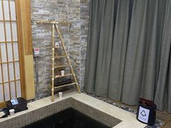 -中家鑫园温泉酒店鑫悦汤泉