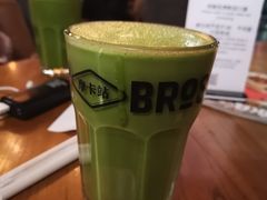 -Moka Bros 摩卡站(嘉华店)