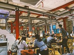 大堂-么肆烤肉·中式自助·烤肉大排档(街道口季佳PAI店)