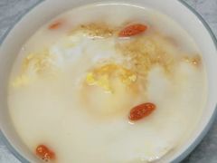 -乐禧母婴全自营月嫂(宝山店)