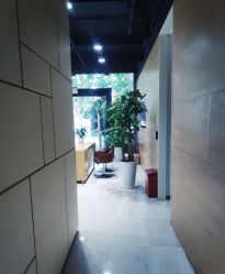 -CARR SALON