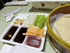 -东四民芳餐厅(世茂工三店)
