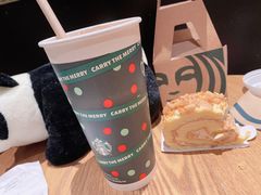 -星巴克(昆明机场III店)