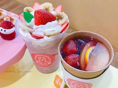 繽紛草莓-淘气小姐(歐姆蕾爆乳捲、氣泡飲、甜點、客製化飲品、外送服務)