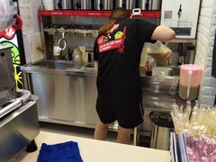 -沪上阿姨·精选茶饮(桃源友嘉购物广场店)