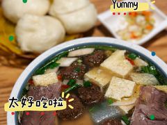 -金莹丸子汤清真(朝外SOHO店)