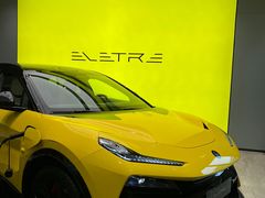 -莲花跑车(国贸商城店)