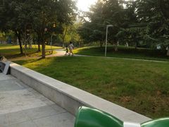 -西北湖绿化广场