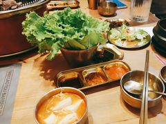 -闻老头·菊花炭烤肉(D11店)