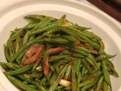 -小菜园新徽菜(宜兴八佰伴店)