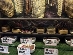 -桥边小楼·手工云南菜·古城观景小楼