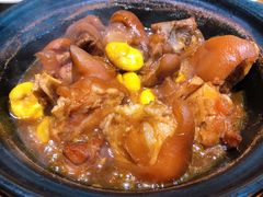 猪蹄板栗-老家信阳菜(北京路店)