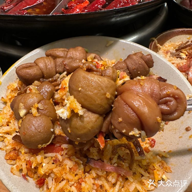 藏在解放碑老巷子里的社区火锅 好吃不贵！！！