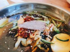 -百年石锅饭·朝鲜族传统民餐
