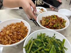 -红色湘菜馆(春风店)