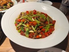 小炒黄牛肉-老头儿油爆虾(金鹰世界店)