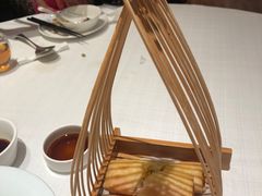 -醉辉皇上海之巅(上海中心大厦店)
