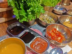 -首尔朴宝·炭火烤肉(五角场店)